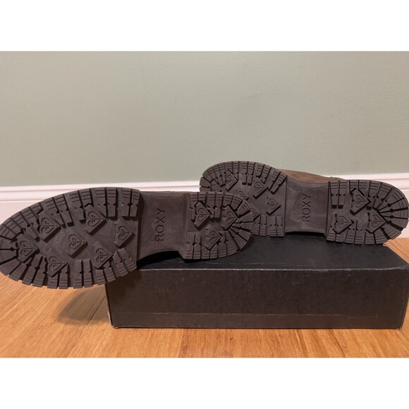 Roxy Women's Lorena Chelsea Slip-on Boots Fashion - Size 11 - Picture 5 of 5